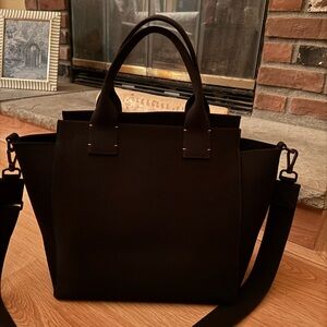 Rothy’s The Handbag- Black